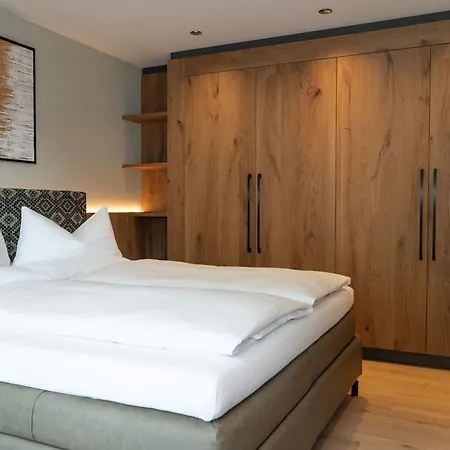 מלון דירות Private Homes Alpin 4*