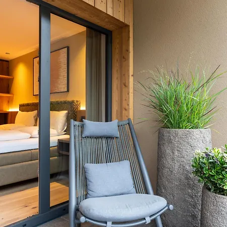 Private Homes Alpin Aparthotel 4*